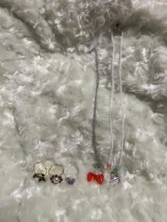ネックレス＆リング アクセサリー5点セット
