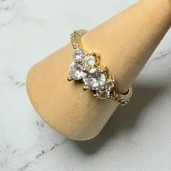 クリアストーン リング ゴールドカラー