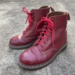 ドクターマーチン8ホール　チェリーレッド　イングランド製　1460 ブーツ
