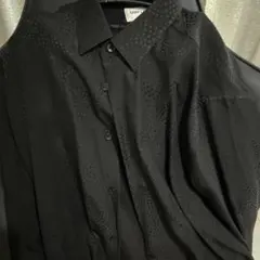 サンローラン 黒シャツ