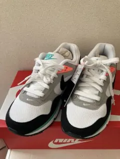 新品 NIKE 23.5cmエアマックス コリレート ウィメンズ ホワイト