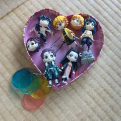 鬼滅の刃 フィギュア バッジ キーホルダーセット