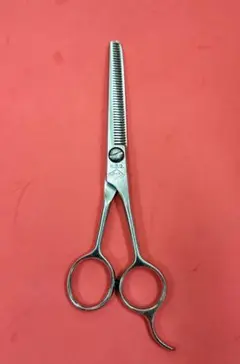 R.E.G. OKセニング40目 ALL STANLESS 神田文一商店 理容師 R.E.G. OKセニング 40目 ALL STANLESS 神田文一商店 - メルカリ