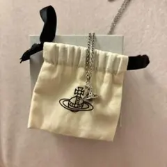 Vivienne Westwood ネックレスのサムネイル