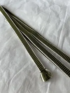 ⭐️お値下げ中⭐️帯締め　三分紐　絹100% オリーブグリーン 白色ライン