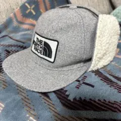THE NORTH FACE 耳あて付きキャップ キッズ　トラッカーキャップ