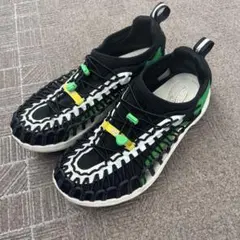 KEEN UNEEK SNK サンダル ブラック グリーン　27.0のサムネイル