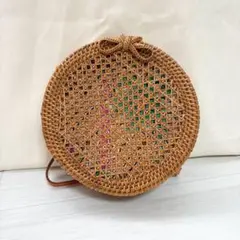 カゴバック　ショルダー　ラタン