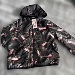 新品　MARVEL 迷彩柄ジャケット サイズ120