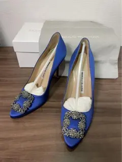 2025年最新】マノロブラニク ハンギシの人気アイテム - メルカリ