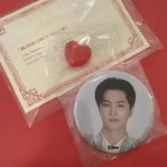 HouseofVampireジェイ缶バッジとハート型キャンディ飴