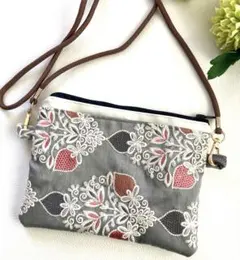 インド刺繍生地とフェイクレザーのミニショルダーバッグポシェット★SALE価格