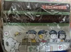 スヌーピー PEANUTS スリージップポーチ