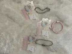 MOMO アクリルキーホルダー 3個セット