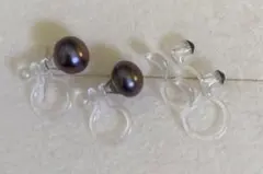 332 淡水真珠 黒ブラウン系 高品質ガラス イヤリング 2点セット