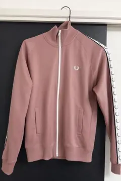 Fred Perry ピンク ジップアップジャケット