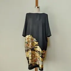 着物リメイク　ひざ丈ワンピース　黒留袖