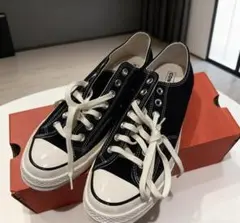 ローカットスニーカー スニーカー