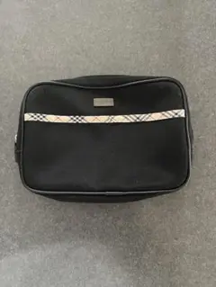 BURBERRY ブラック ポーチ