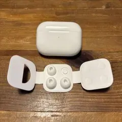 AirPodsPro第一世代イヤホン左のみ、充電ケース、イヤーチップM,Lサイズのサムネイル