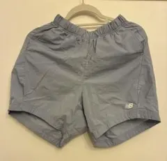 ニューバランス　スポーツウェア　ハーフパンツ水色