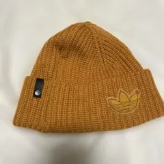 adidas オレンジニット帽 OSFA