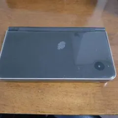 DSi LL 本体【充電器付き】