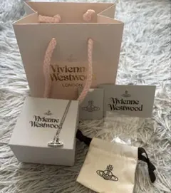 Vivienne Westwood ネックレス オーブ シルバー