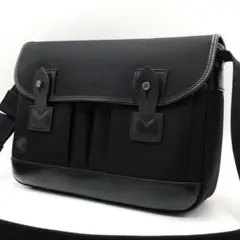 ウエストライド　パデッドブリーフバッグ ホースハイド　ブラック　ストラップ付き ウエストライド パデッドブリーフバッグ ホースハイド ブラック
