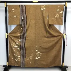 付下げ 雪輪に花草 鹿子模様 叩き染 金彩 柿渋色 KK-1871