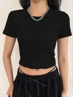 Dazy ブラック クロップ Tシャツ 半袖 S バックカット