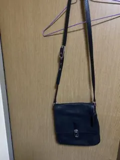 COACH レザー ショルダーバッグ ブラックのサムネイル