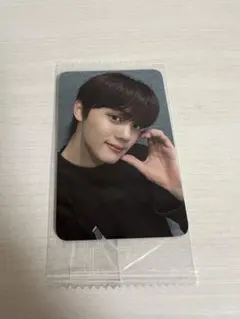 zerobaseone  ゼベワン  キムギュビン  特典トレカ