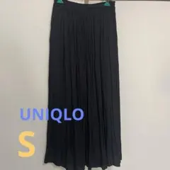 UNIQLOプリーツロングスカート