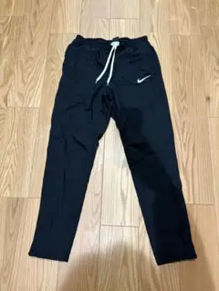 Nike DRI-FIT ブラックジャージパンツ Mサイズ