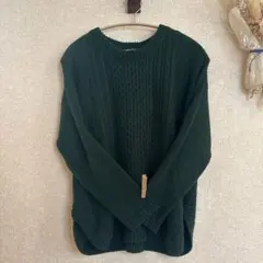 グローブ　ダークグリーン ケーブルニットセーター