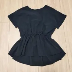 Chez toi ブラック 半袖 ペプラム ブラウストップスのサムネイル