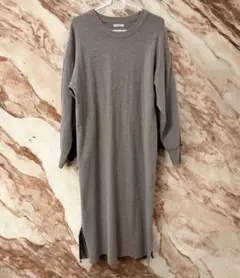 URBAN RESEARCH ニットワンピース（グレージュ）
