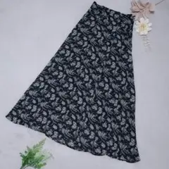 《GRL》グレイル フレアロングスカート 小花柄 M