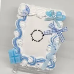 トレカケースデコホイップデコB8白クリア青 水色 スイーツ リボン 藍色シルバー