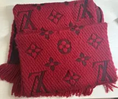 ルイヴィトン エシャルプ ロゴマニア マフラー ルビー レッド M72432