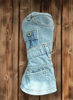 Item thumbnail for item 0fef948f-cb94-4bdc-a9da-5a8385a83b04