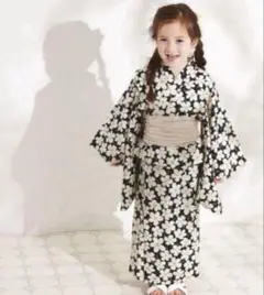 新品未使用　2025 新作　ペアマノン　花柄浴衣 100