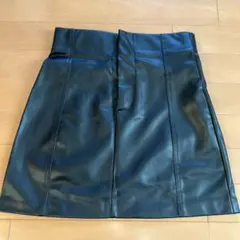 ZARA ミニスカート