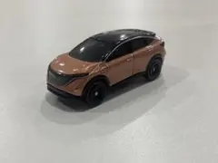 トミカ　日産　アリアのサムネイル