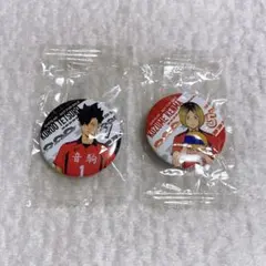 ♥ ハイキュー!! くら寿司 ビッくらポン 缶バッジ - 黒尾・孤爪 ♥