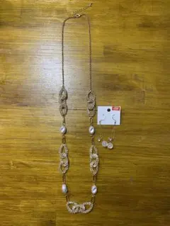 新品同様❗️ネックレスとピアスセット