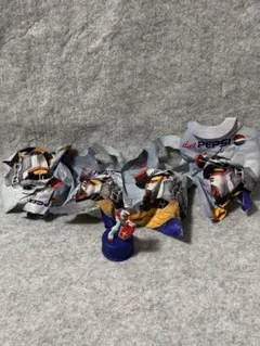 ガンダム ボトルキャップ フィギュア　5個セット　未開封4つ