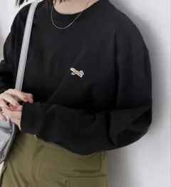 ペニーズ　ワンポイントワッペン刺繍　オーバーサイズTシャツ　男女兼用のサムネイル