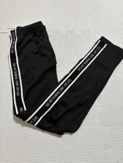 ジェニィラブ　150cm テープロゴ　レギンス　ブラック